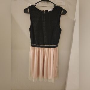Black and pink dress M